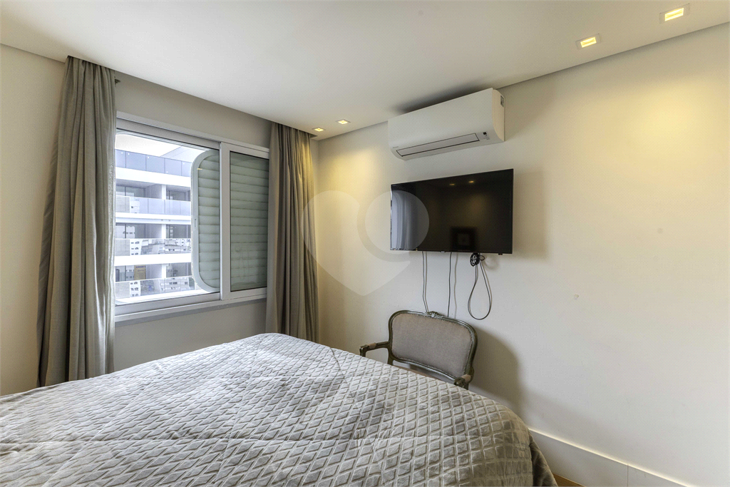 APARTAMENTO À VENDA COM 2 QUARTOS - 2 VAGAS - 122M2 NO JARDIM PAULISTA