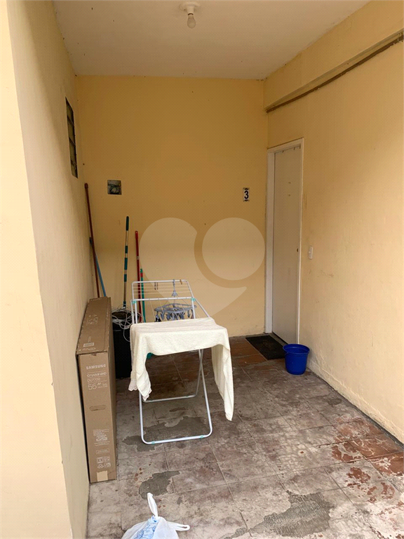 Casa com 7 estúdios - Imirim