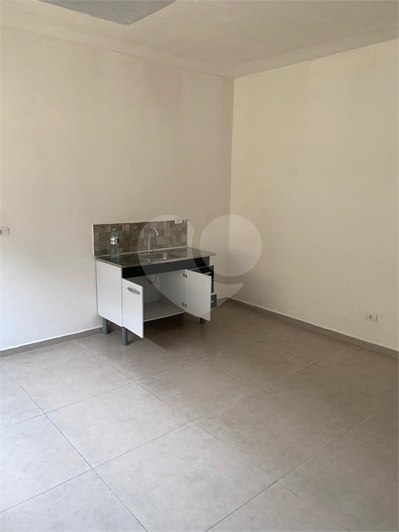 Casa com 7 estúdios - Imirim