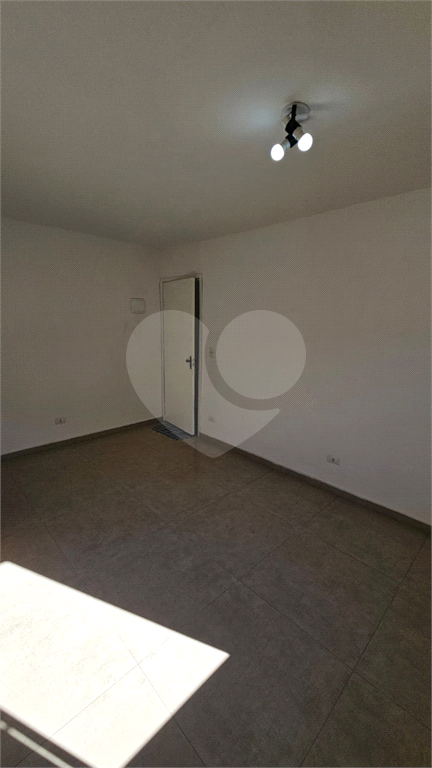 Casa com 7 estúdios - Imirim