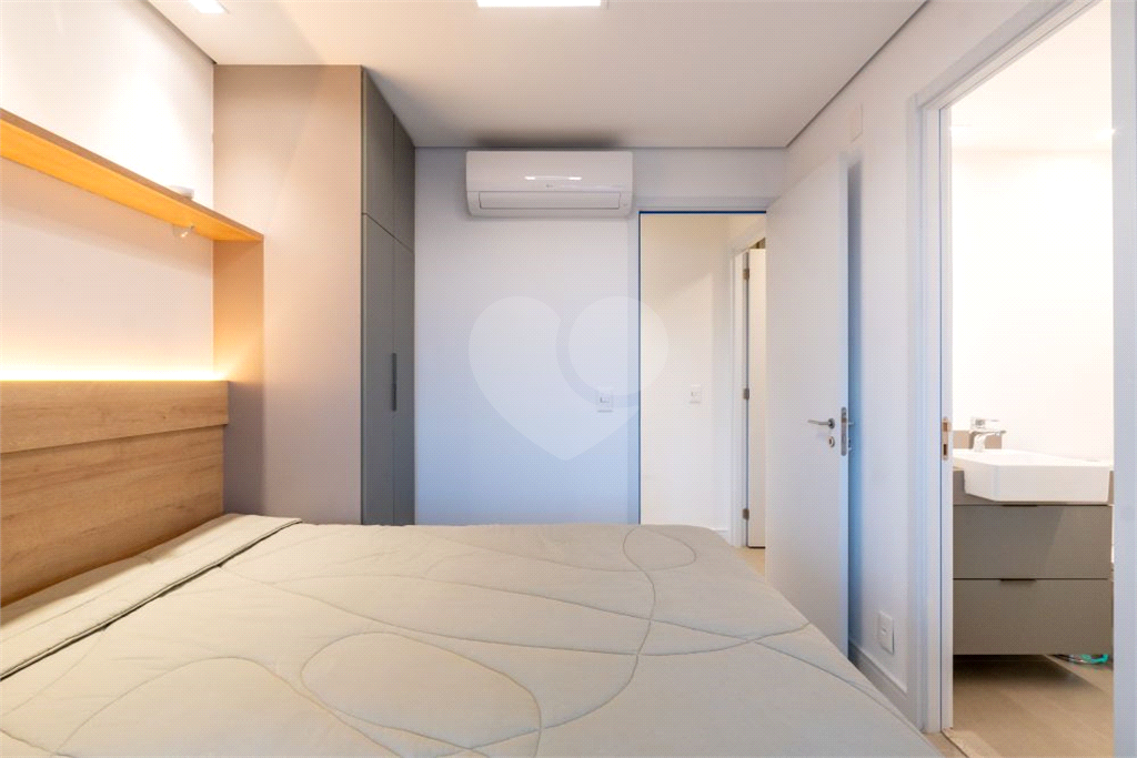 Vista. Design. Localização. E aquele rooftop dos sonhos - 2 suítes, mobiliado