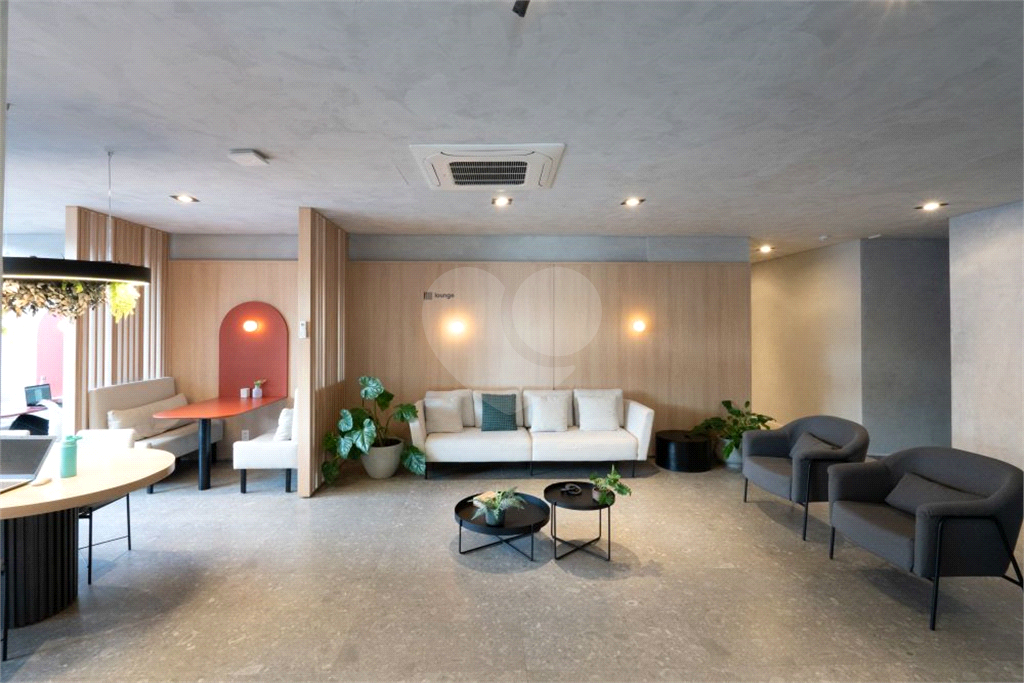 Vista. Design. Localização. E aquele rooftop dos sonhos - 2 suítes, mobiliado