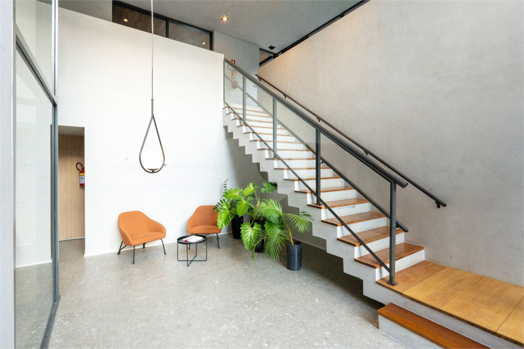 Vista. Design. Localização. E aquele rooftop dos sonhos - 2 suítes, mobiliado