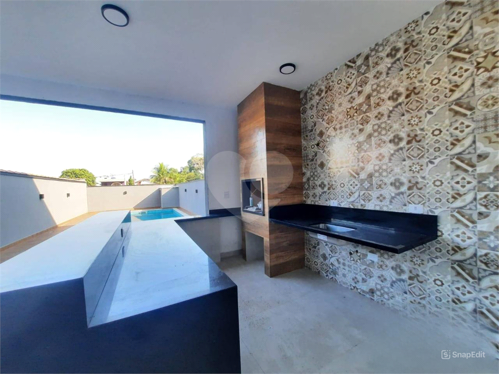 Sobrado na praia condominio fechado 4 suítes e piscina privativa!