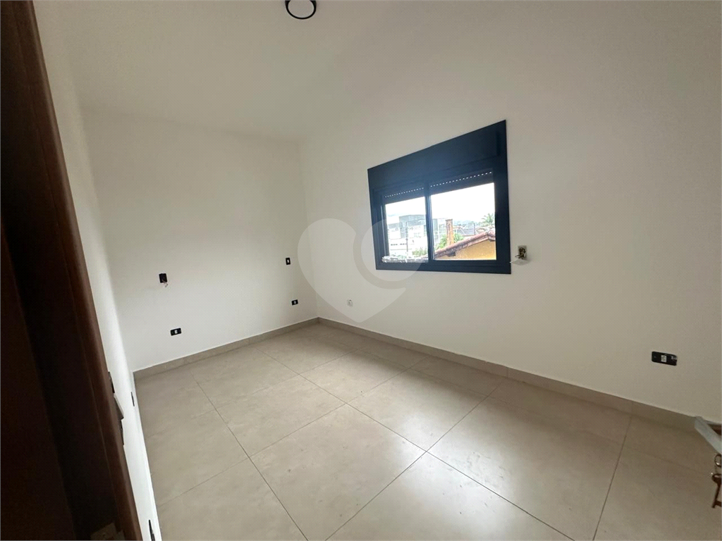 Sobrado na praia condominio fechado 4 suítes e piscina privativa!