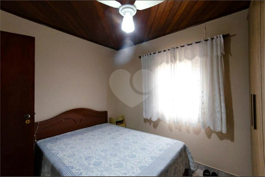 Casa à venda com 80m², 2 quartos e 1 vaga