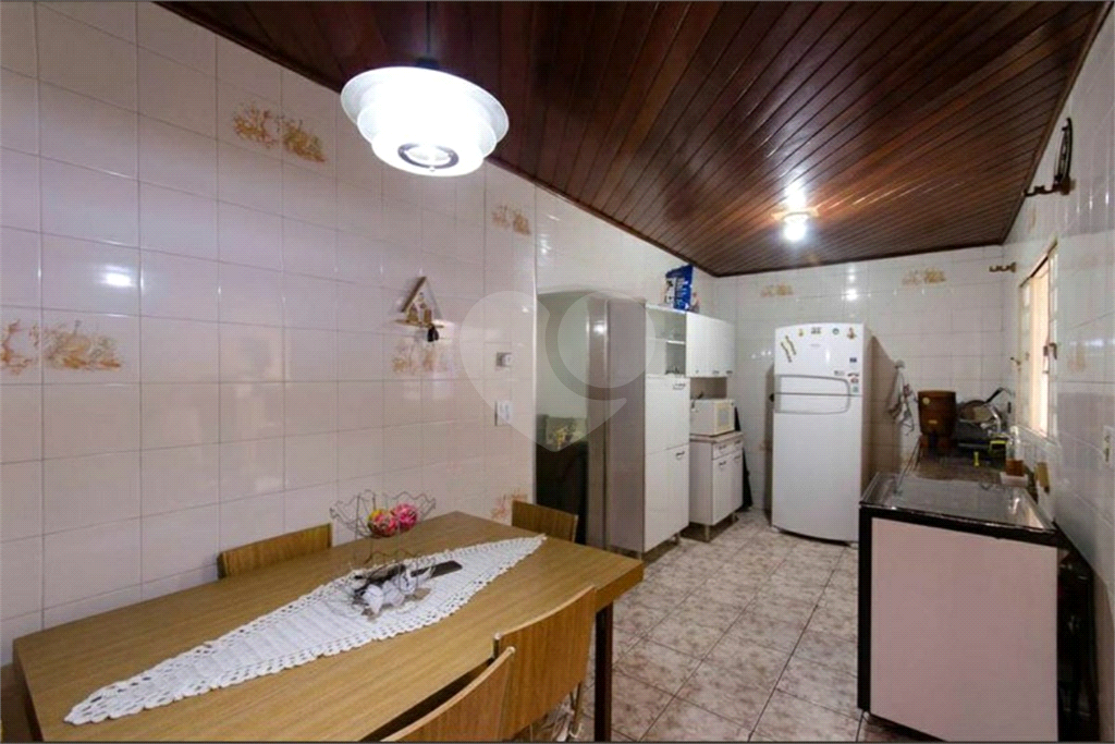 Casa à venda com 80m², 2 quartos e 1 vaga