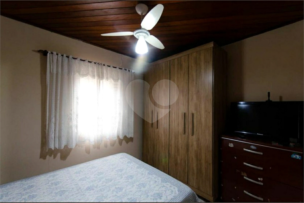 Casa à venda com 80m², 2 quartos e 1 vaga