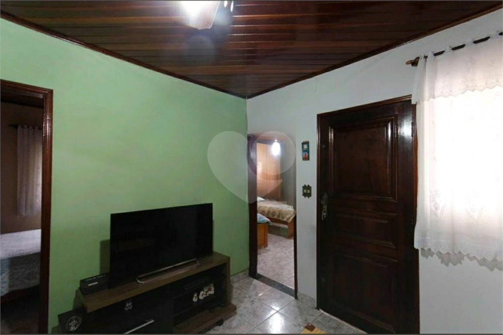 Casa à venda com 80m², 2 quartos e 1 vaga