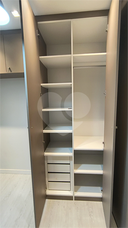 APARTAMENTO em BARRA FUNDA
