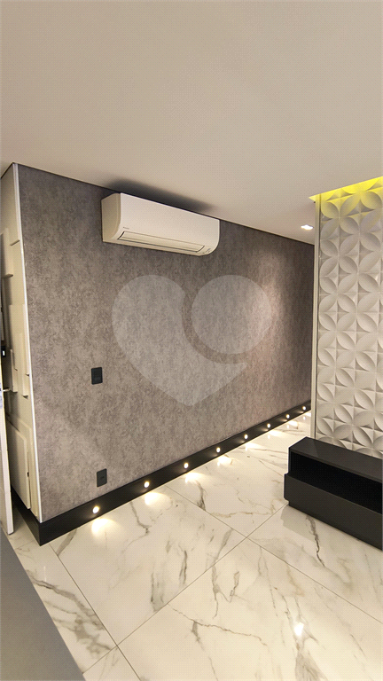 APARTAMENTO em BARRA FUNDA