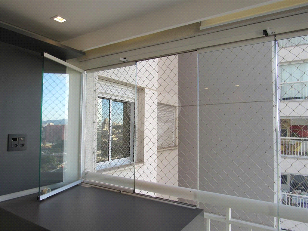 APARTAMENTO em BARRA FUNDA
