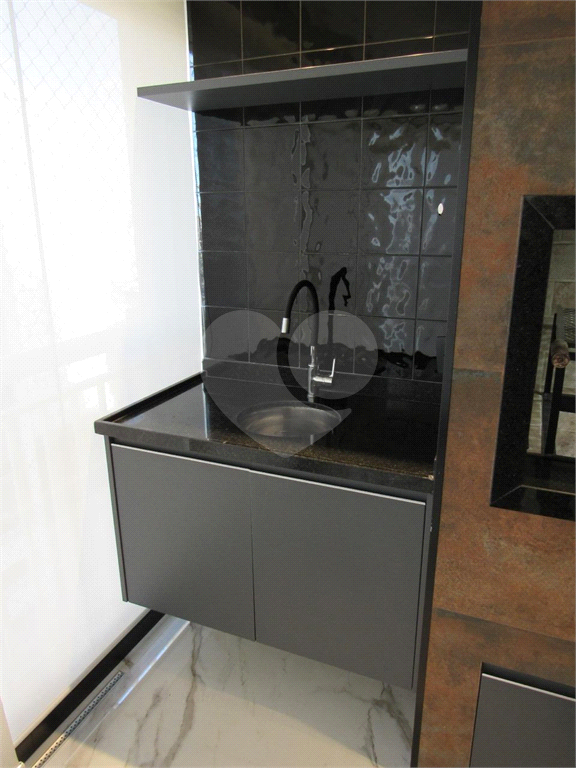 APARTAMENTO em BARRA FUNDA