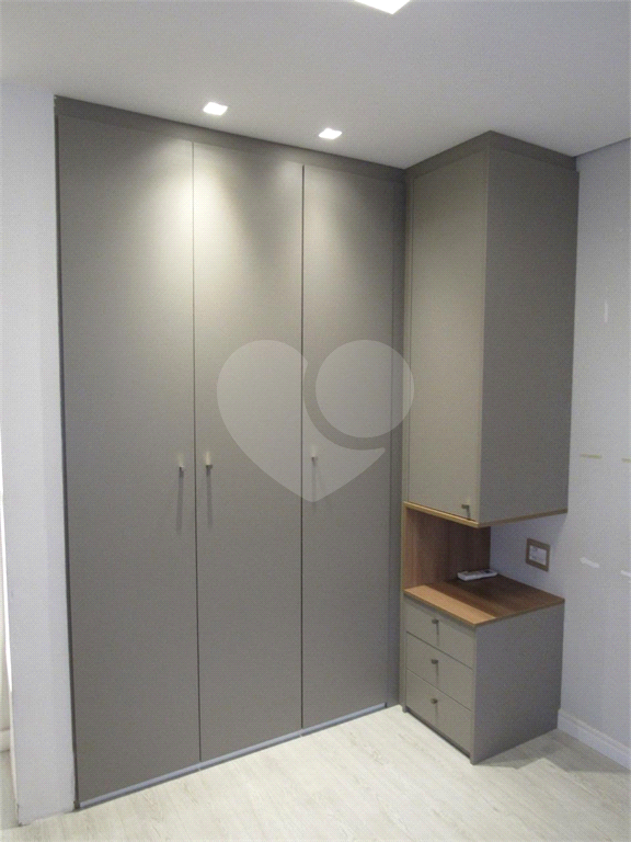 APARTAMENTO em BARRA FUNDA