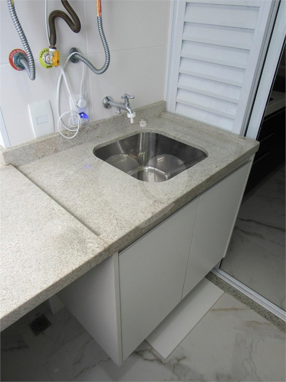 APARTAMENTO em BARRA FUNDA