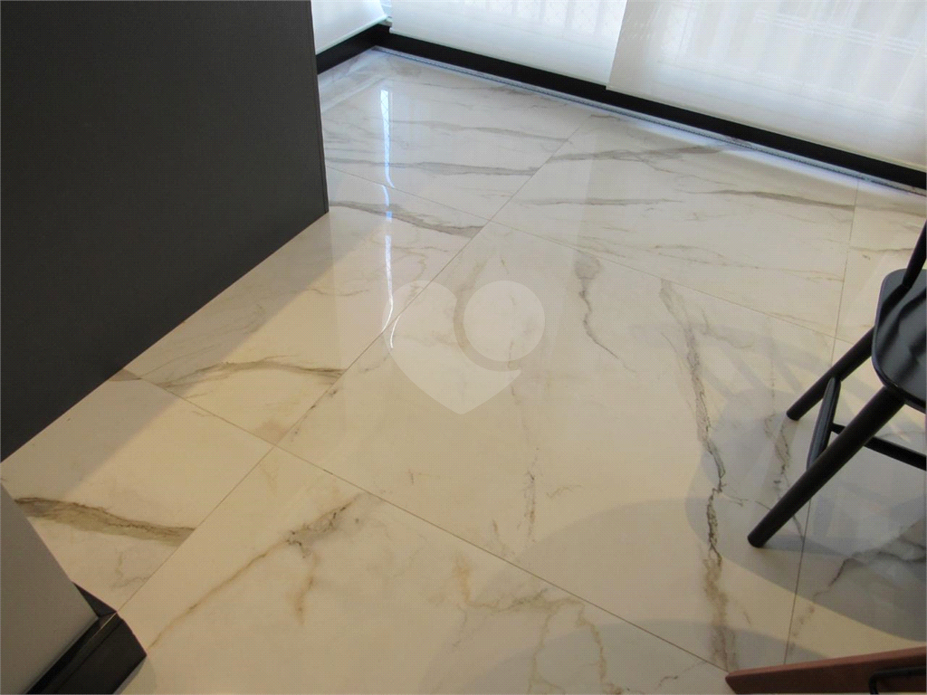 APARTAMENTO em BARRA FUNDA