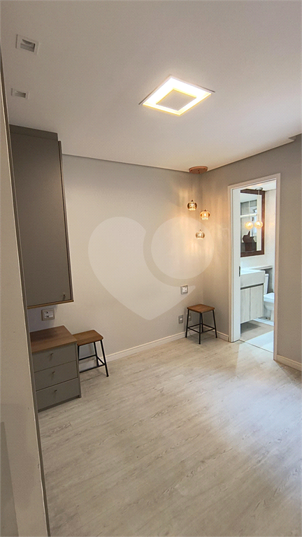 APARTAMENTO em BARRA FUNDA