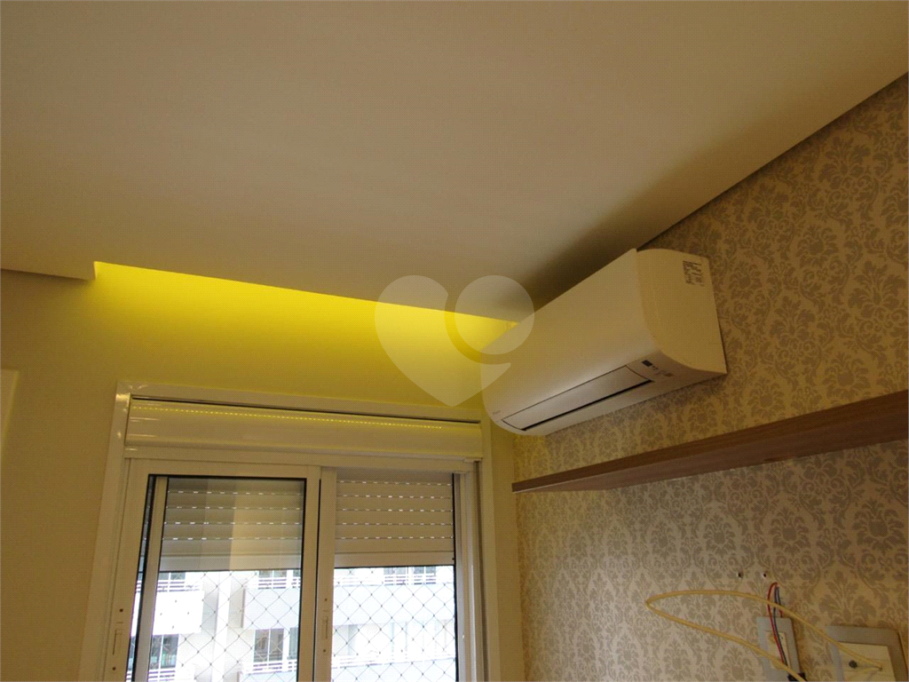 APARTAMENTO em BARRA FUNDA