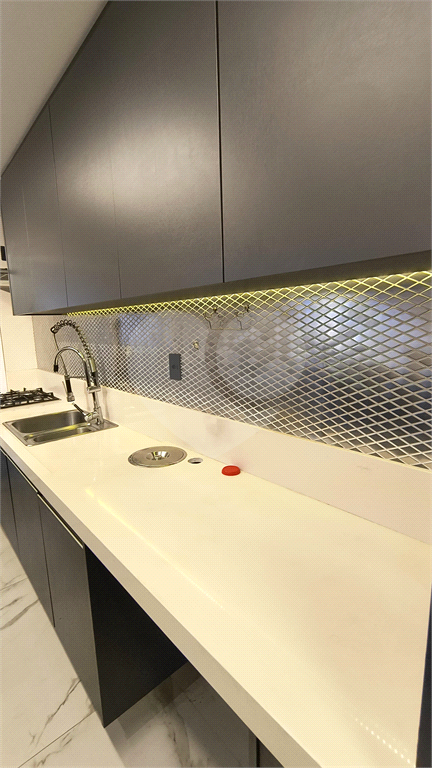 APARTAMENTO em BARRA FUNDA