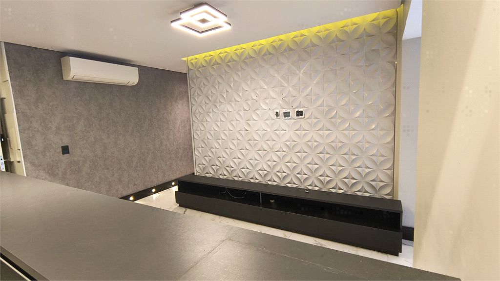 APARTAMENTO em BARRA FUNDA