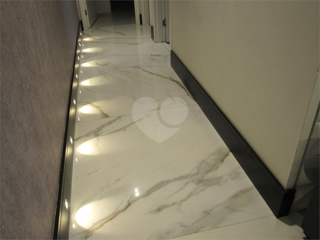 APARTAMENTO em BARRA FUNDA