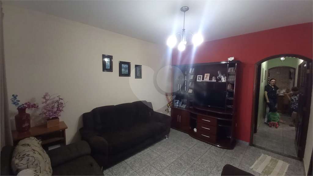 Casa à venda com 3 quartos, 138m² - Foto 4