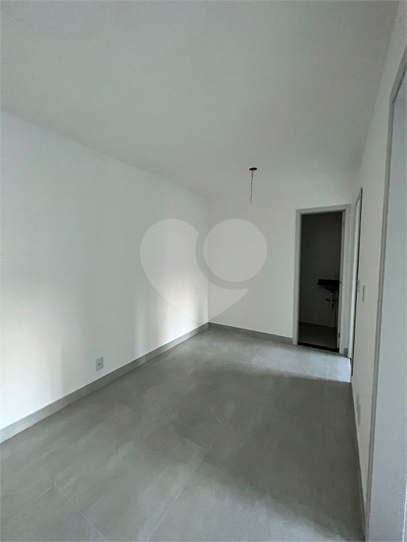APARTAMENTO em TATUAPÉ