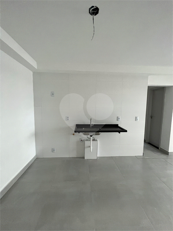 APARTAMENTO em TATUAPÉ