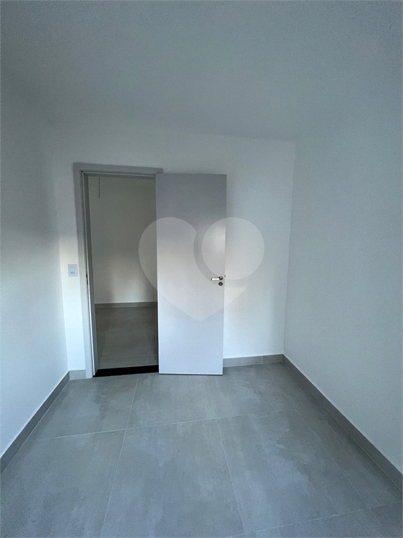 APARTAMENTO em TATUAPÉ