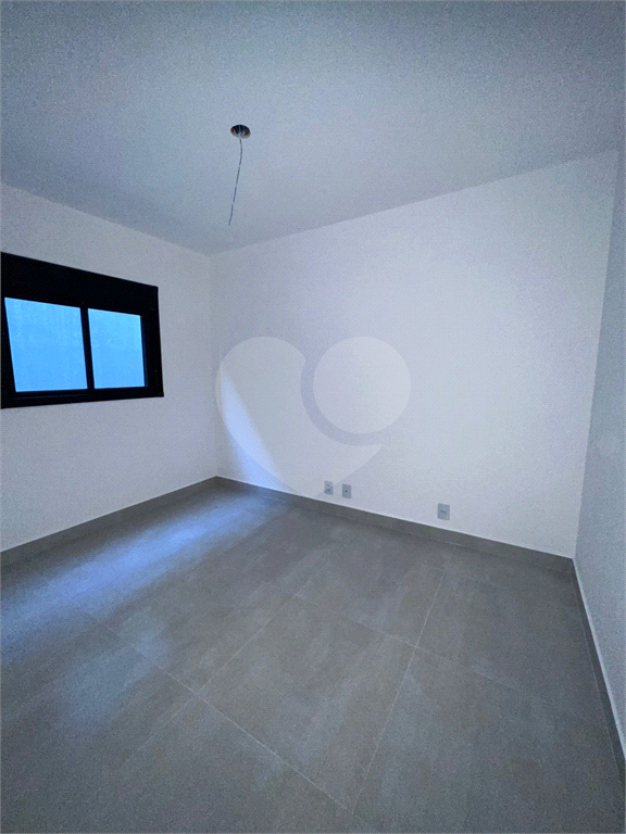 APARTAMENTO em TATUAPÉ