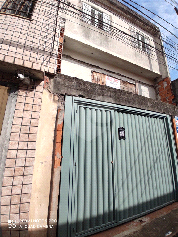 Sobrado Semi  Construído na Vila Medeiros