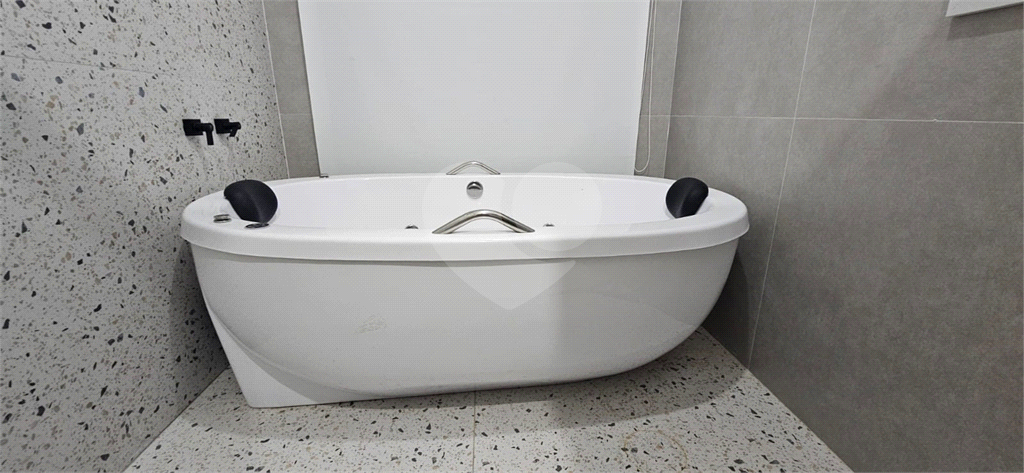 Casa de Condomínio à venda com 4 quartos, 270m² - Foto 6