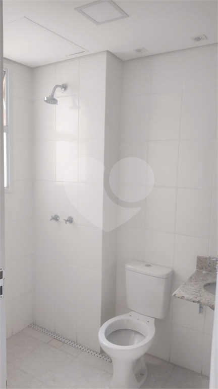 Apartamento para alugar com 2 quartos, 48m² - Foto 12