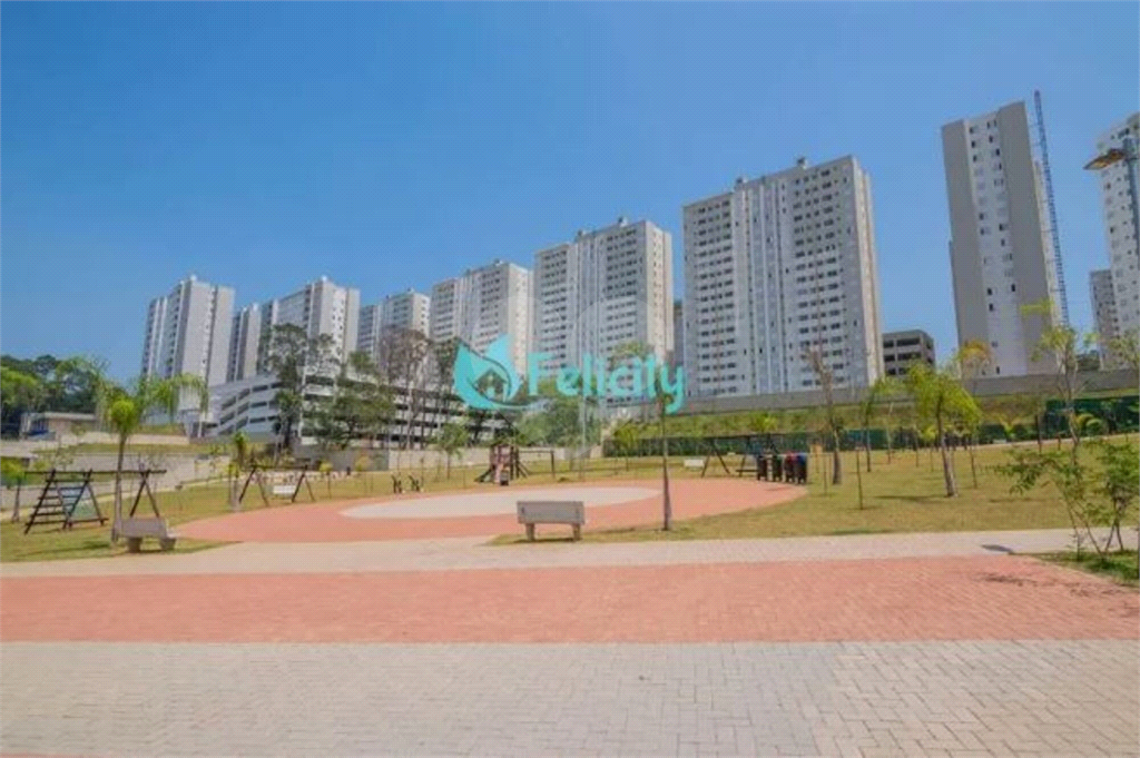 APARTAMENTO em PIRITUBA