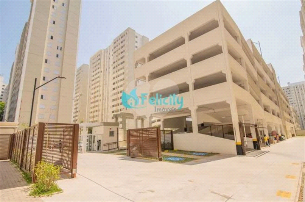 APARTAMENTO em PIRITUBA