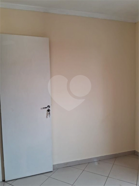APARTAMENTO em JARAGUÁ