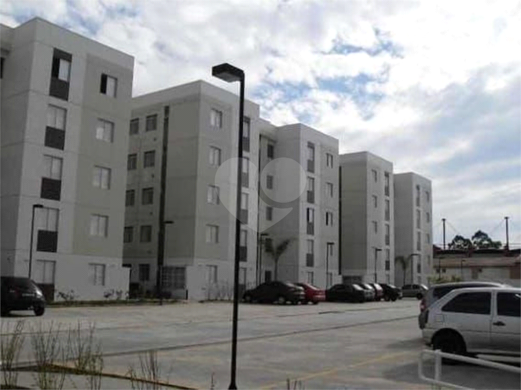 APARTAMENTO em JARAGUÁ