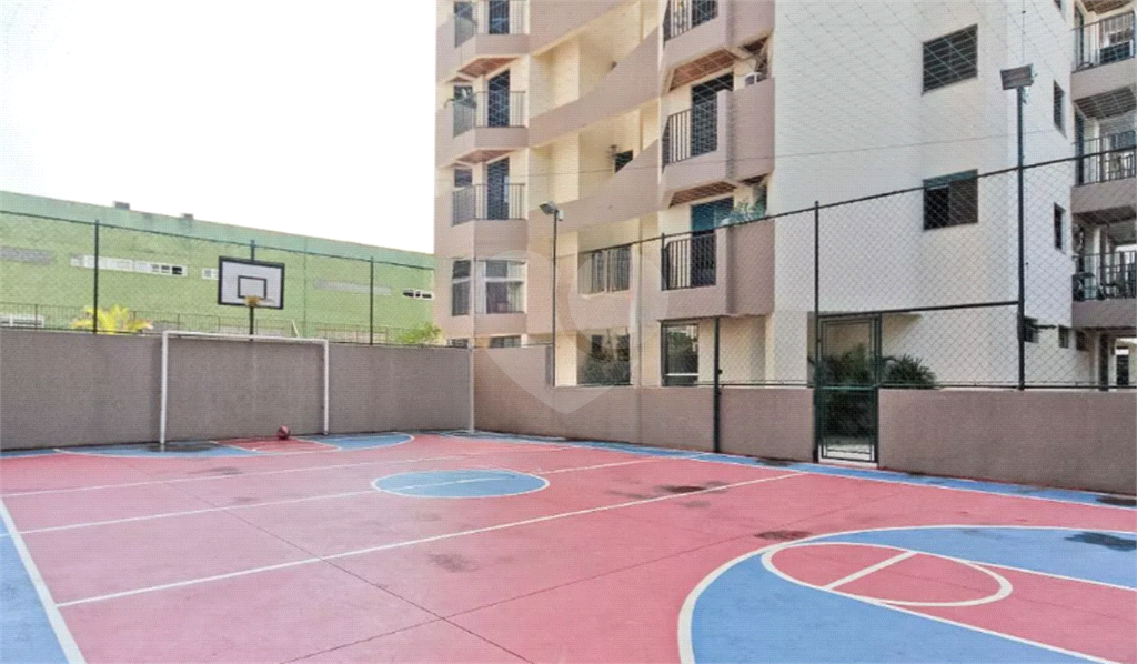 APARTAMENTO em CASA VERDE