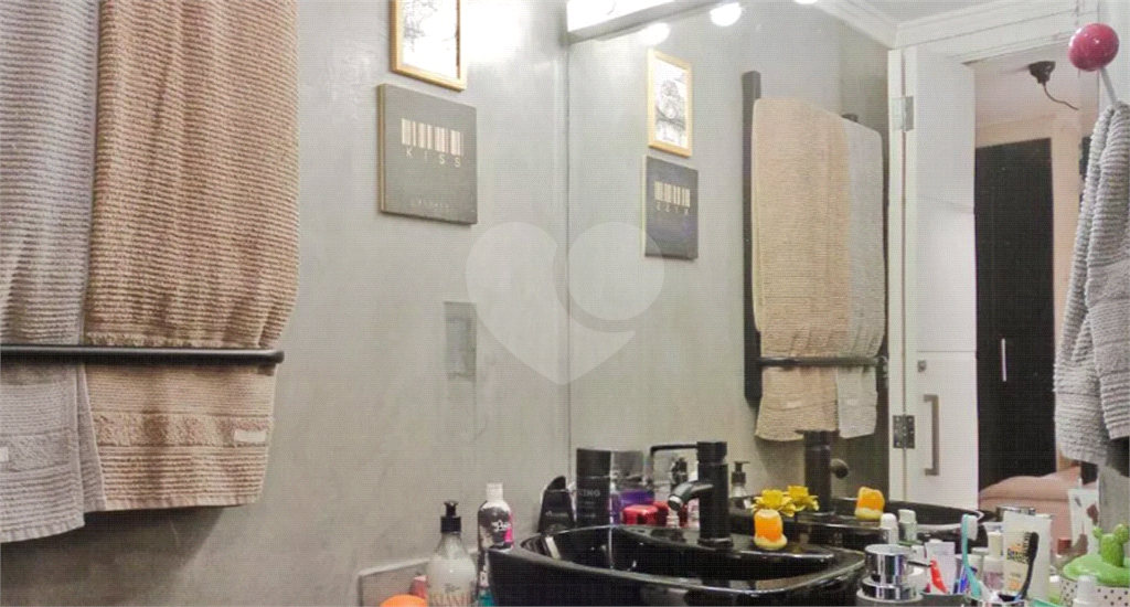 APARTAMENTO em CASA VERDE