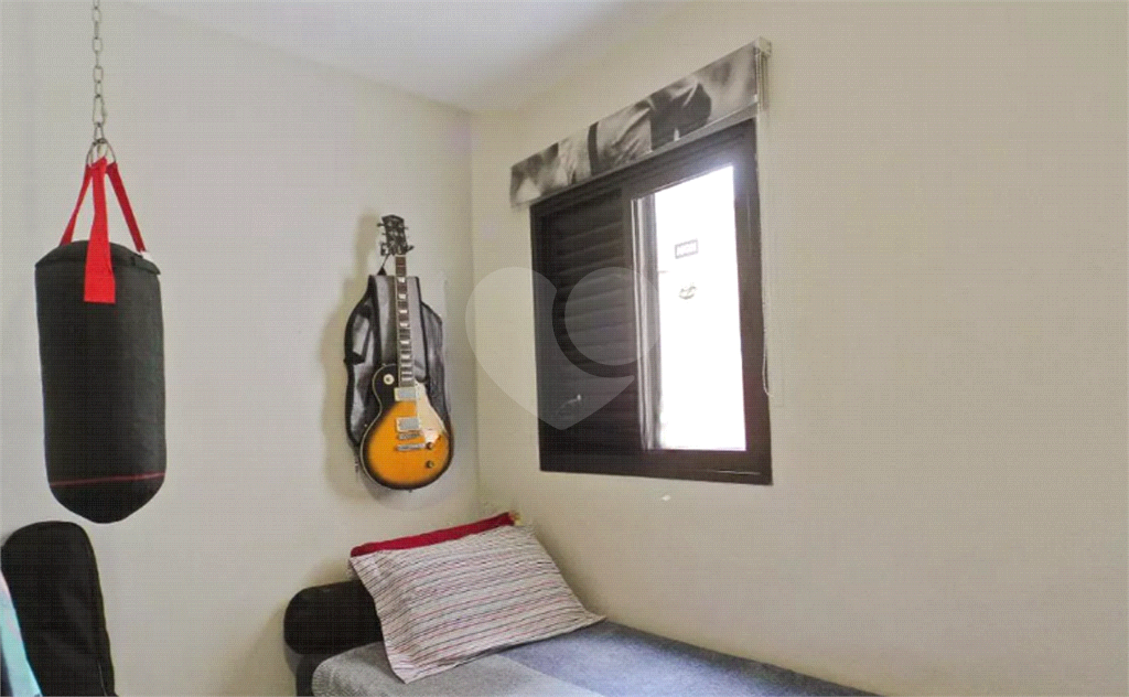 APARTAMENTO em CASA VERDE