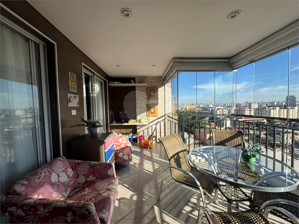 Apartamento á venda em Santana