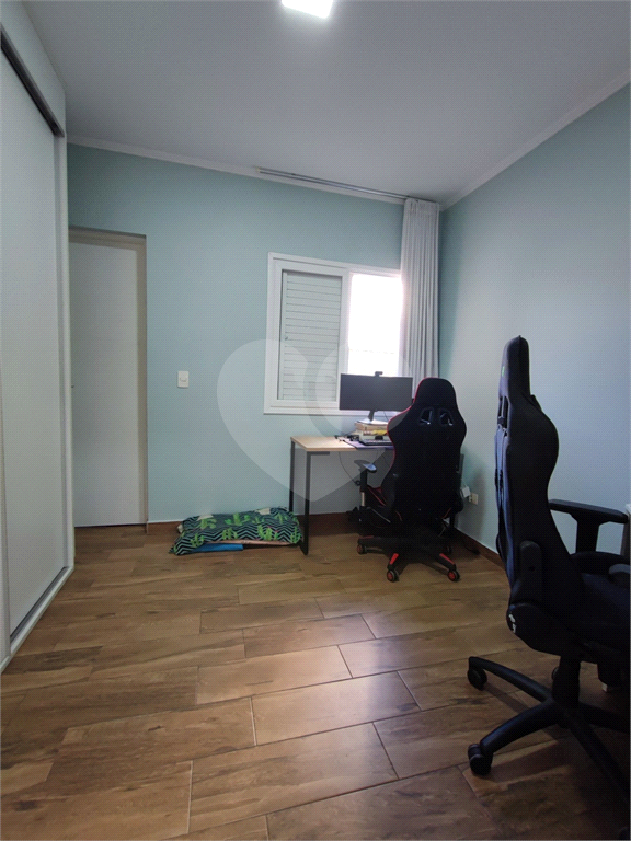 Casa á Venda Condominio | 2 dorm sendo 2 suites | 70m²  1 vaga Vila  Guacá