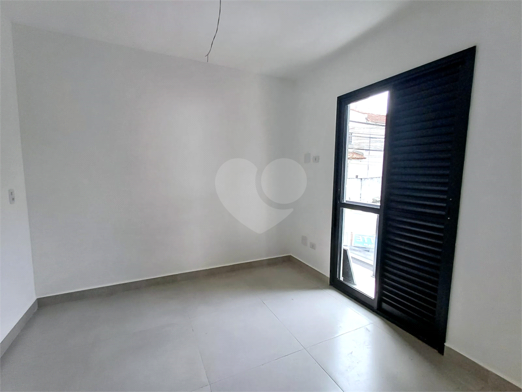 Apartamento novo à venda com 1 dormitório, 1 banheiro, sala bem iluminada e planta inteligente- Jardim São Paulo
