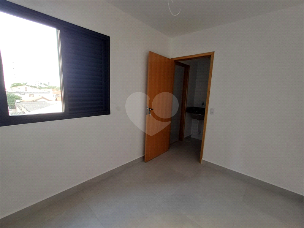 Apartamento novo à venda 27m² com 1 dormitório, 1 banheiro, sala bem iluminada e planta inteligente