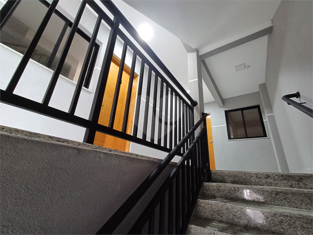 Apartamento novo à venda 29m² com 1 dormitório, 1 banheiro, sala bem iluminada e planta inteligente