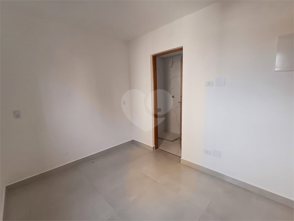 Apartamento novo à venda com 115m²  2 dormitório,1 suíte,  1 banheiro, sala bem iluminada e planta inteligente