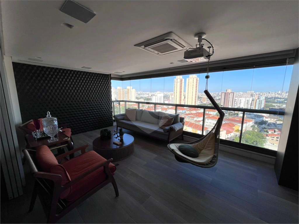 Apartamento Alto Padrão à Venda em Santana – 250m² | 4 Suítes | 6 Vagas