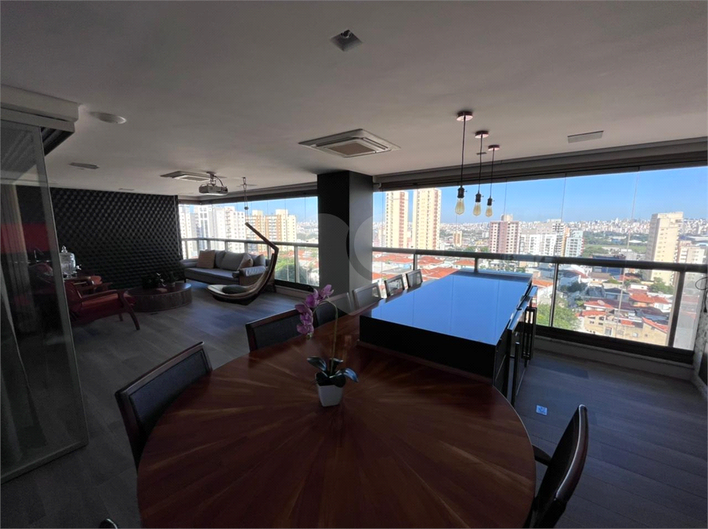 Apartamento Alto Padrão à Venda em Santana – 250m² | 4 Suítes | 6 Vagas
