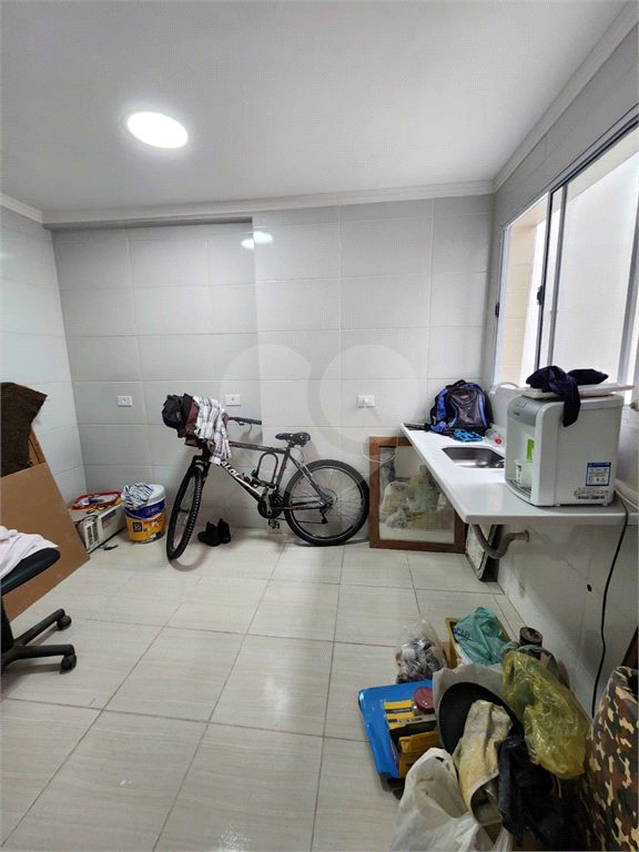 Sobrado com 3 dormitórios 1 suíte 3 banheiros 1 sala  na Rua Amaniú -  Parada Inglesa São Paulo