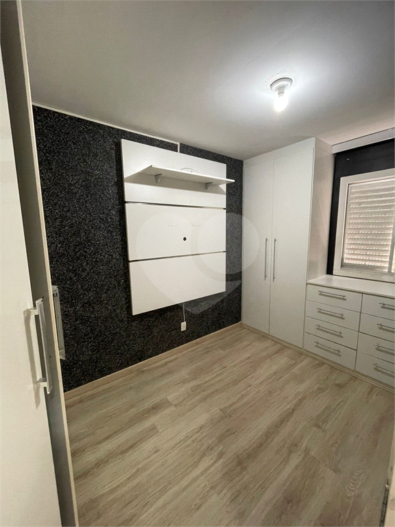 Apartamento à venda com 2 quartos, 57m² - Foto 10